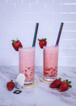 Strawberry-Lemonade-Boba-Tea-CFP