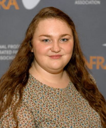 Ellie Weaver Headshot 2026