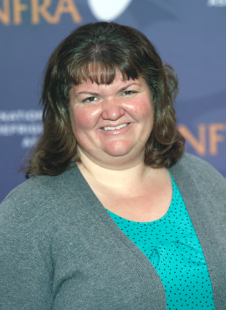 Headshot of Sarah Thompson